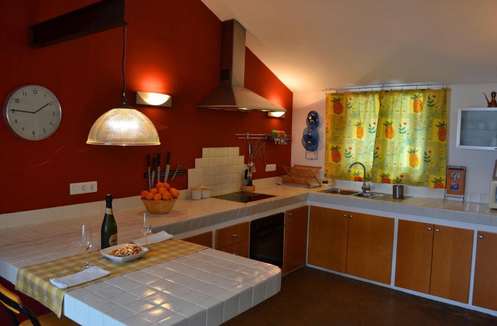 Villa La Roca - A Fusion Of Modern And Typical Andalucian Architecture Монтекорто Стая снимка